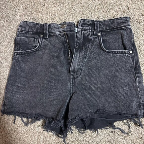 Zara Jean Shorts - Picture 1 of 2